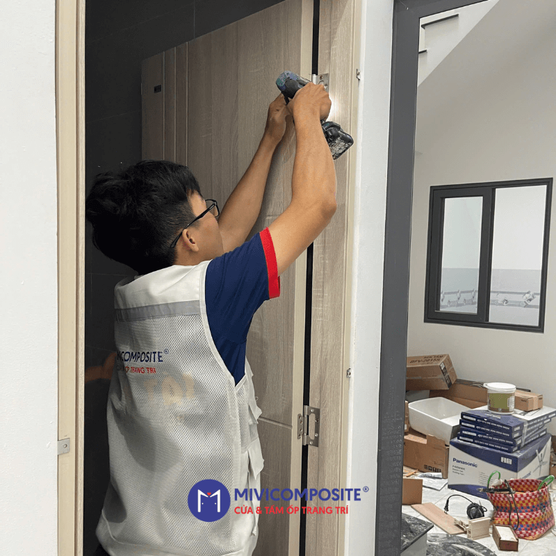 cửa nhựa PVC nhà vệ sinh