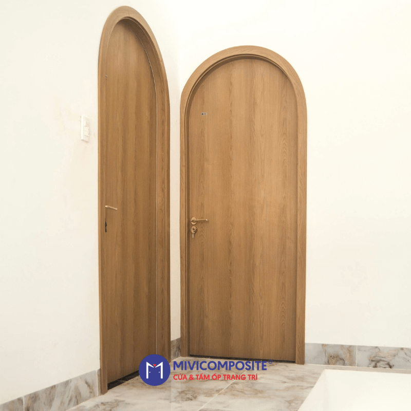 giá cửa nhựa composite
