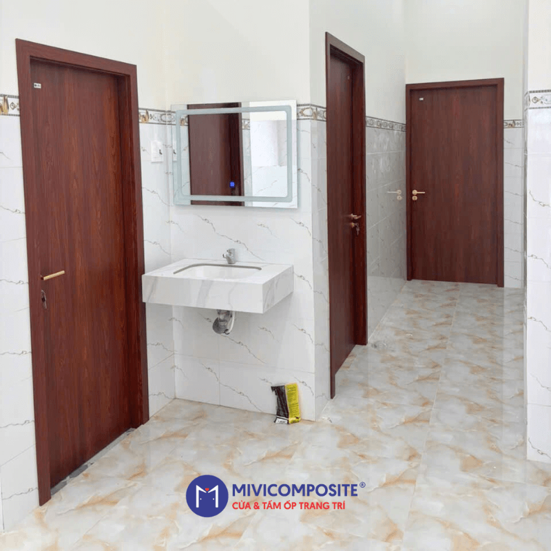 Kích thước cửa nhựa nhà vệ sinh