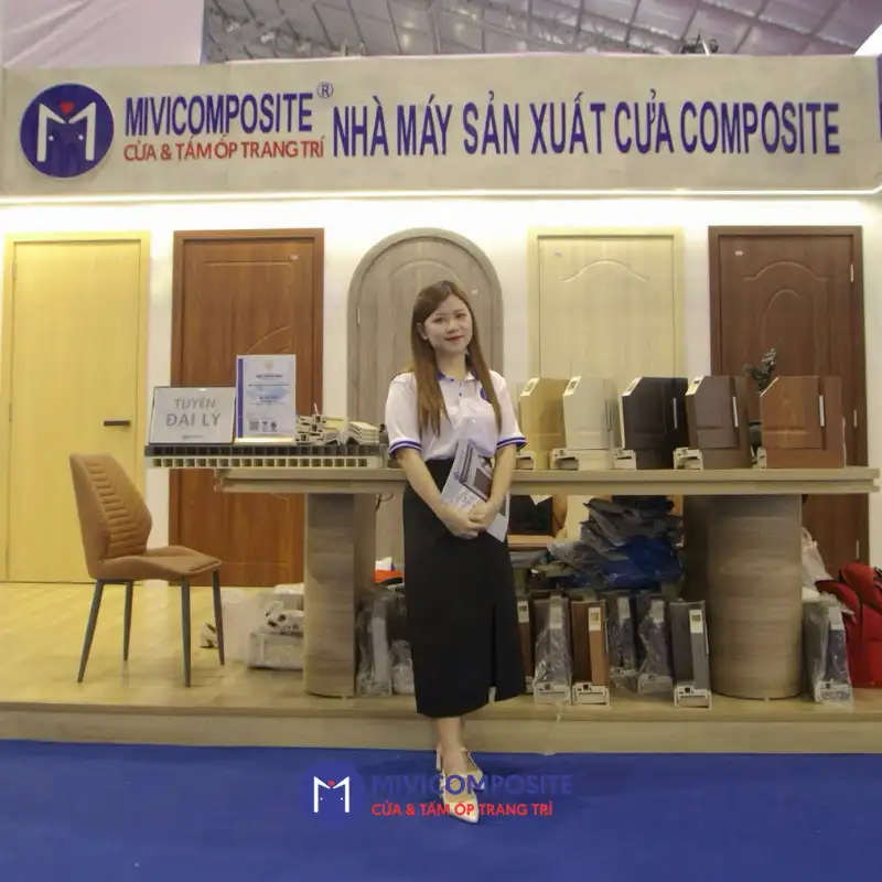 Mẫu cửa nhựa đẹp
