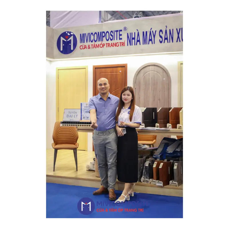 Cửa composite 2 cánh