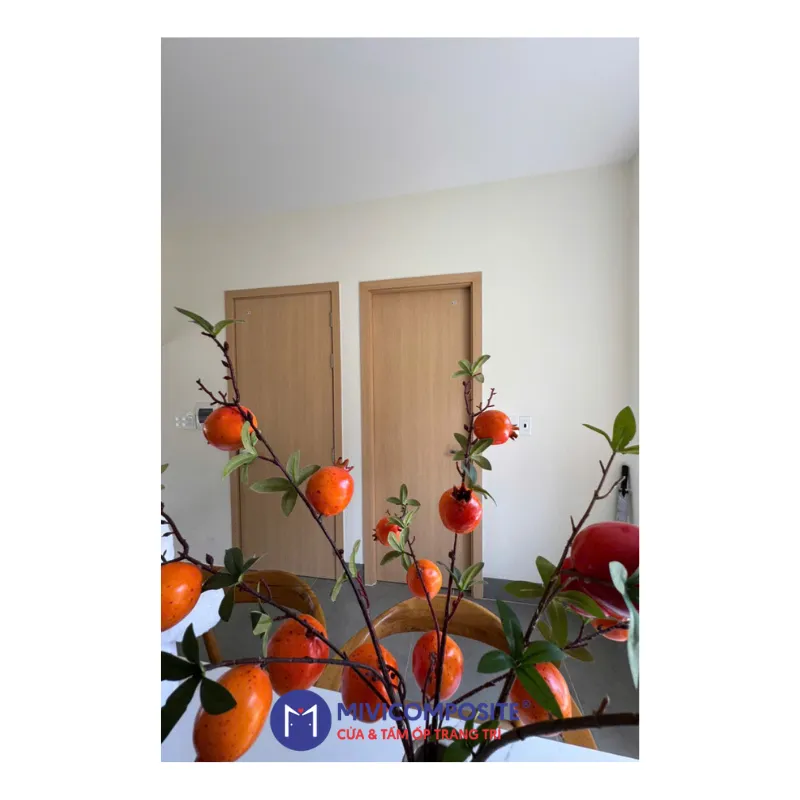 Cửa phòng ngủ composite