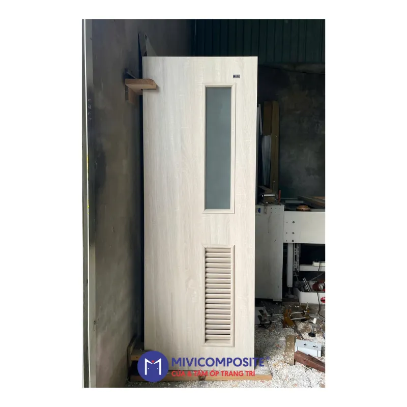 Cửa chớp gỗ nhựa