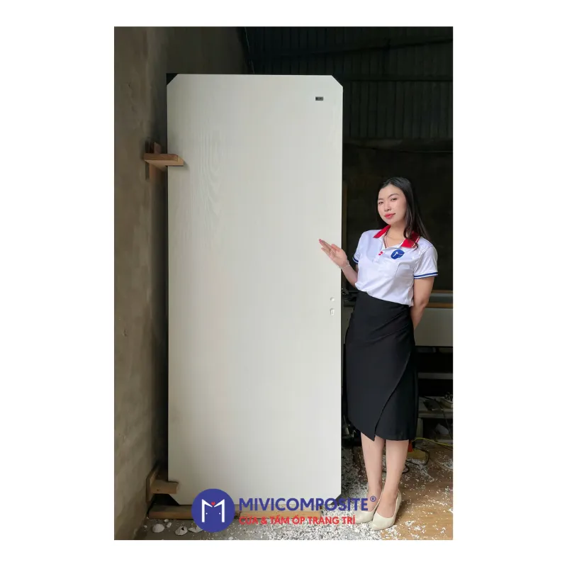 Cửa composite nhà vệ sinh
