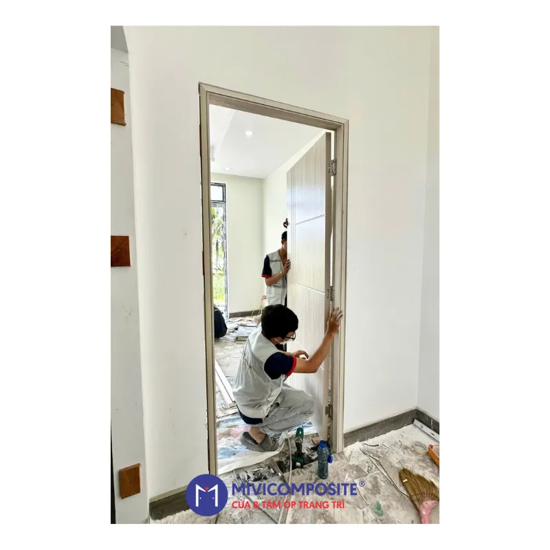 Khung cửa nhựa composite