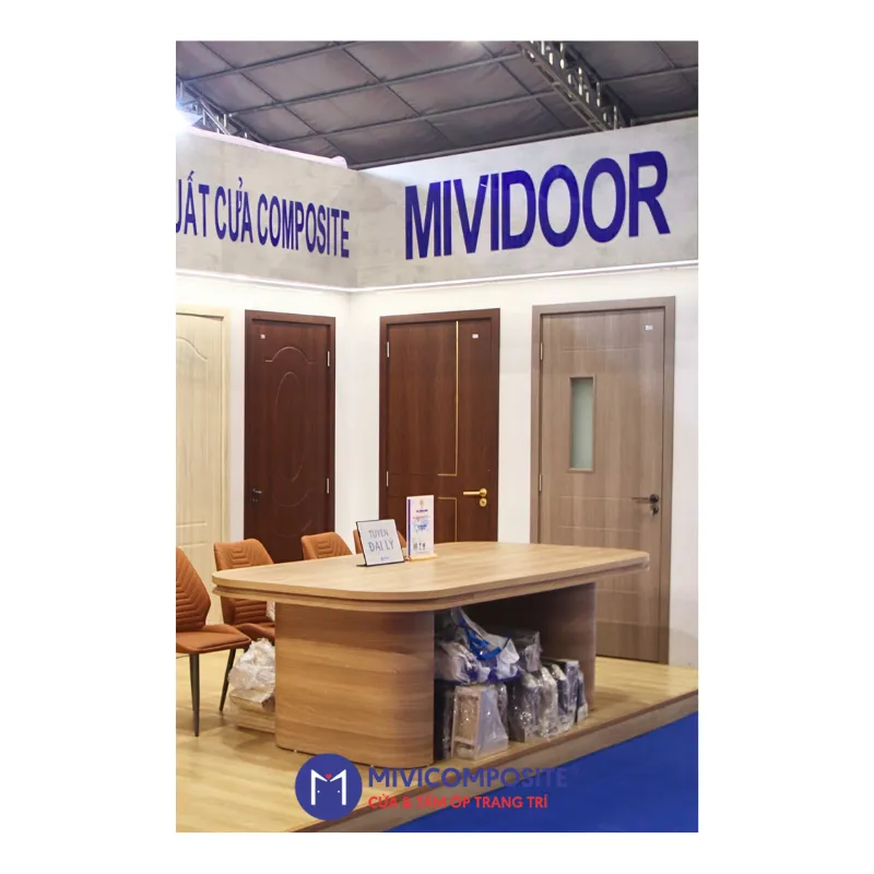 Mẫu cửa nhựa composite