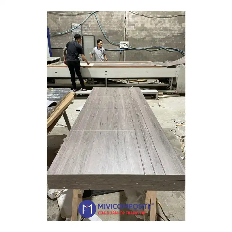 Phôi cửa composite