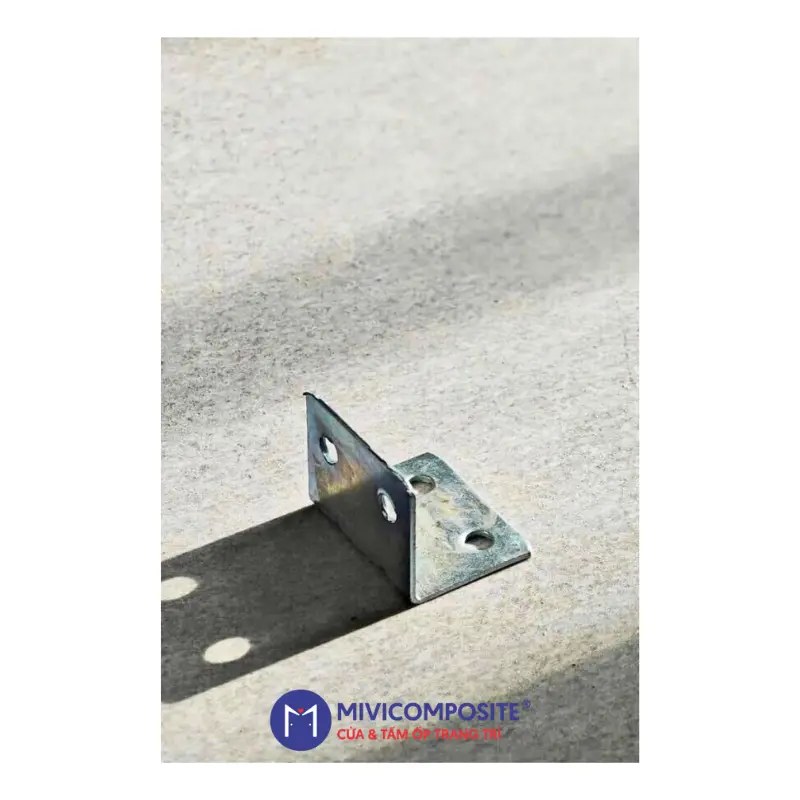 Thi công cửa gỗ nhựa composite