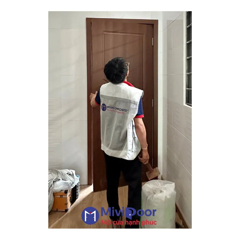 Cửa phòng nhựa giả gỗ