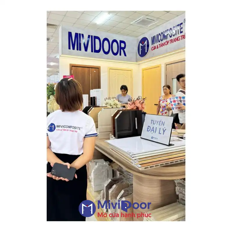 Cửa xếp phòng tắm