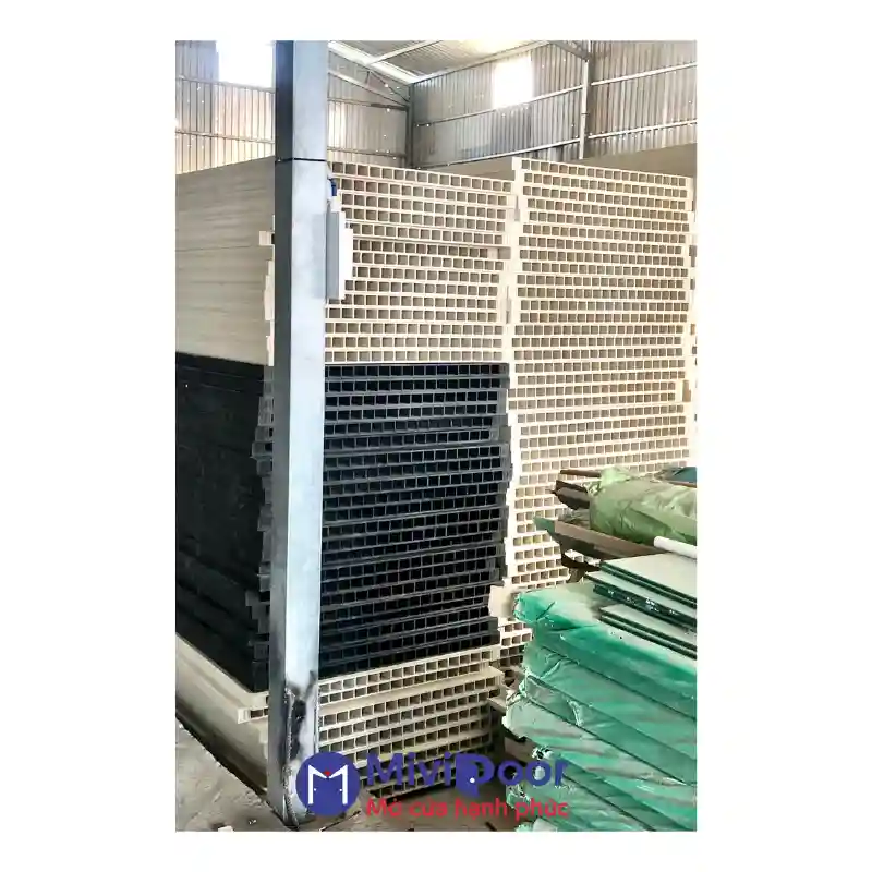 Cửa composite có độc hại không